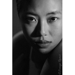 Sesión de Fotografía de Retrato de Autor en València. ©JuanjoRamis Copyright